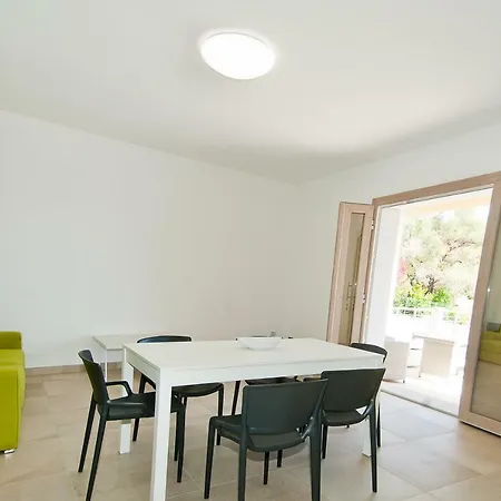 Marianna * Castiadas